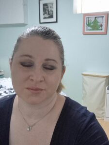 Makeup close eyes with eye makeup